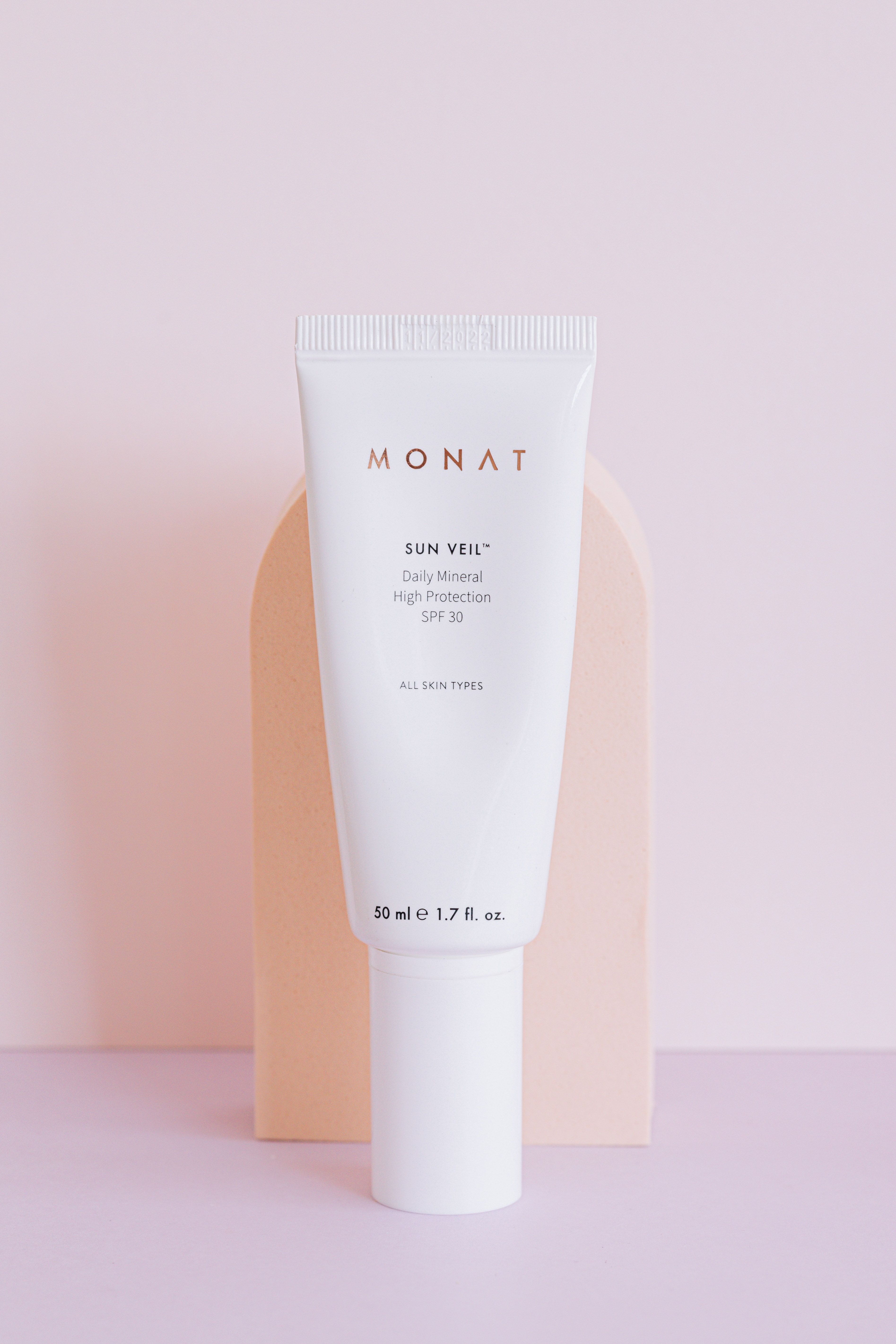 STRATA SPF 50